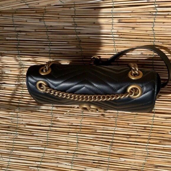 Gucci GG Marmont Black Shoulder Bag - Picture 5 of 8
